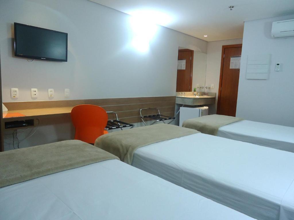 Hotel Go Inn Estacao Goiânia Habitación foto
